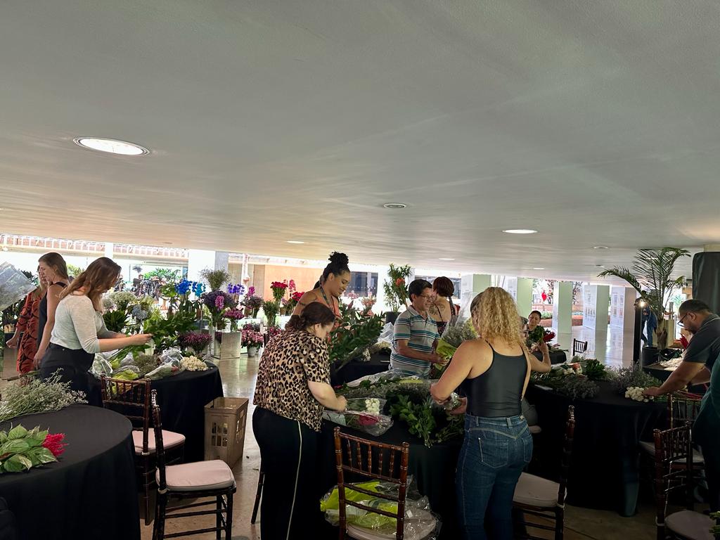 Experiência com Flores STJ